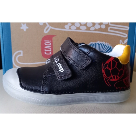D.D. Step Royal Blue fiú tavaszi-őszi, átmeneti, valódi bőr cipő focilabdás mintával S049-61886M